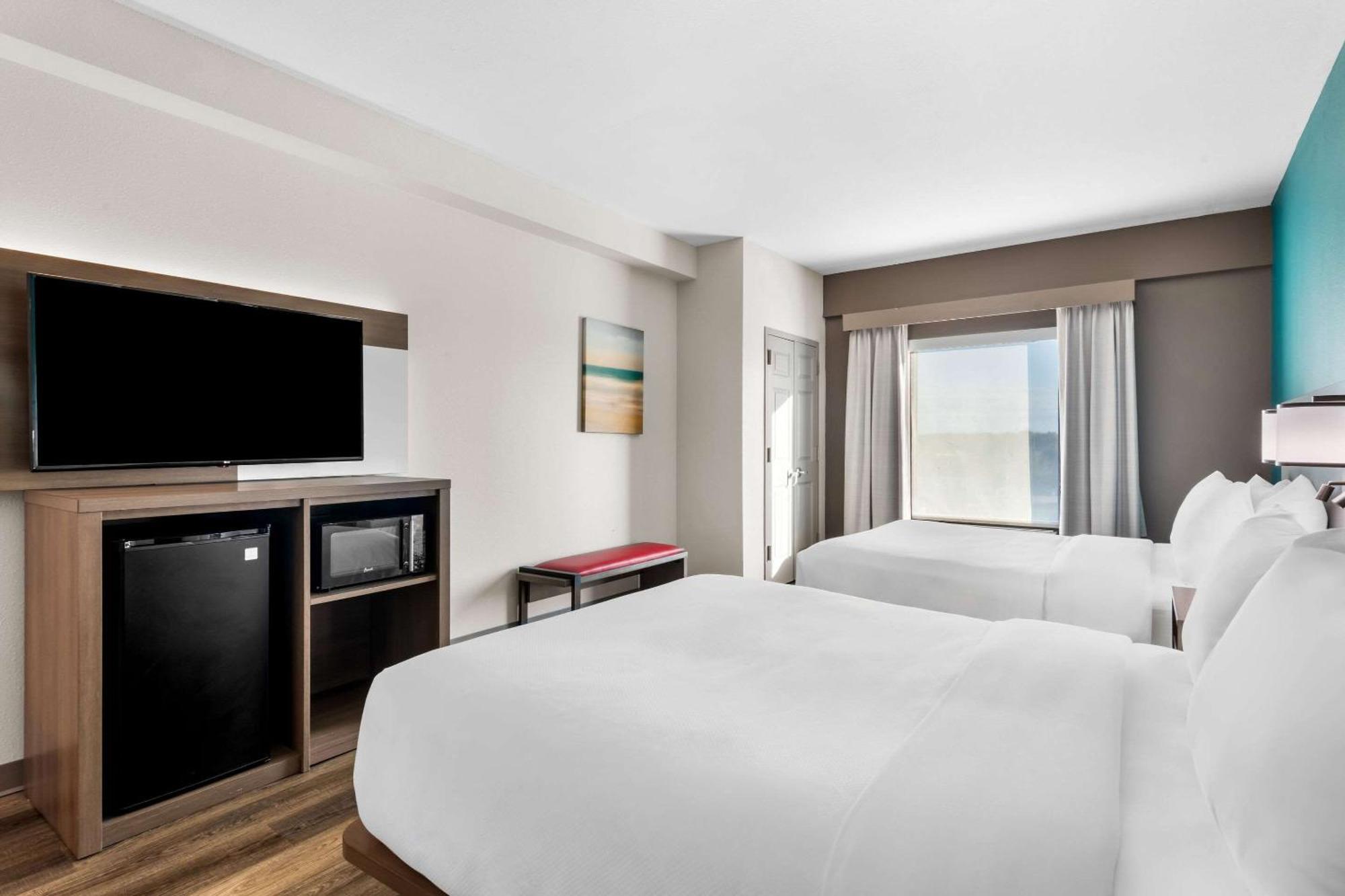 คอมฟอร์ต สวีตส์ น็อกซ์วิลล์ เวสต์ - ฟาร์รากัต Hotel ภายนอก รูปภาพ